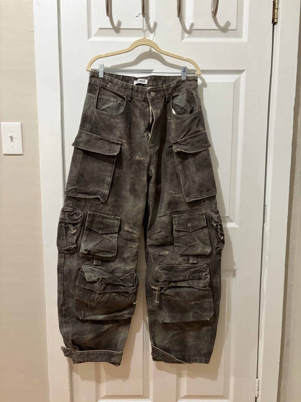 Brand New w/o Tag High Rise Oversized Baggy Barrel Green Camo Tie Dye Camo Pants